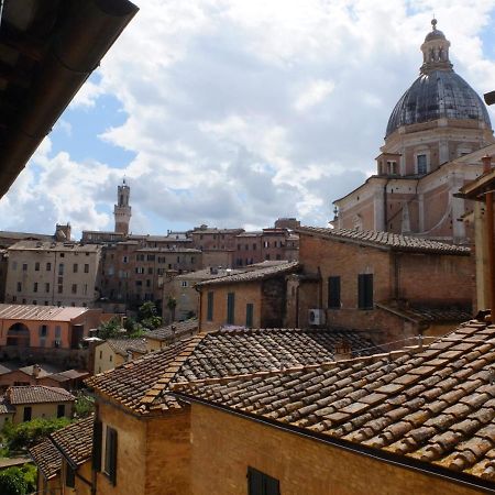 Casa Baroncelli Lägenhet Siena Exteriör bild